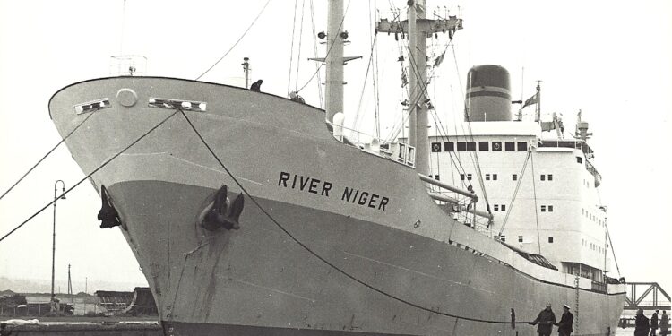 Sails of a sovereign dream: Poetic Tribute to the Nigerian National Shipping Line