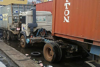 Truckers lament return of Apapa gridlock…allege syndicate profits from chaos