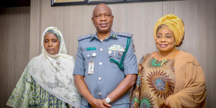 Customs, NAPTIP strengthen ties on human trafficking, endangered species protection