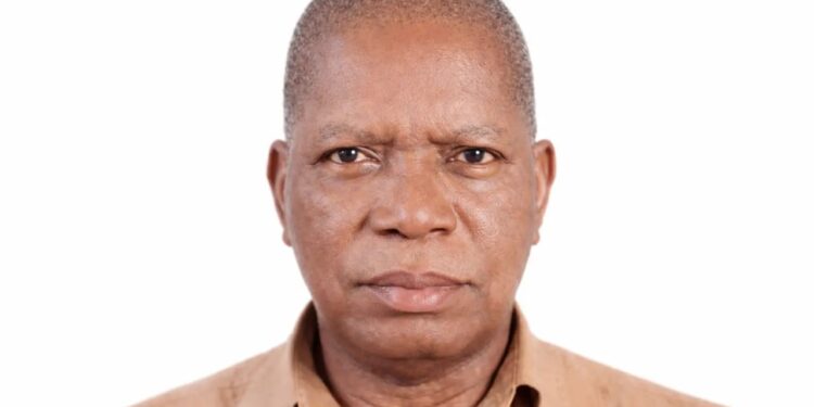 Veteran editor and media leader Lewis Obi dies