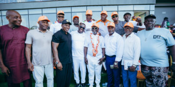 Amokachi, Dosu Joseph, Fatai Amoo grace Taiwo Afolabi Cup final