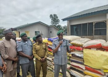 Seme Customs Command revenue hits N19.84bn, intercepts 3,300 explosive cartridges